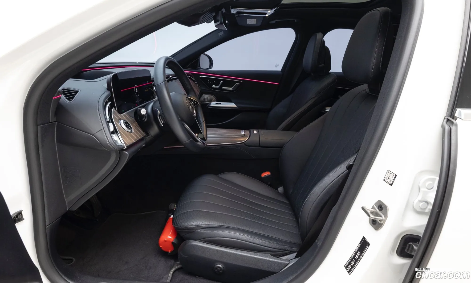 Mercedes-Benz E-Class W213 2025 — 14
