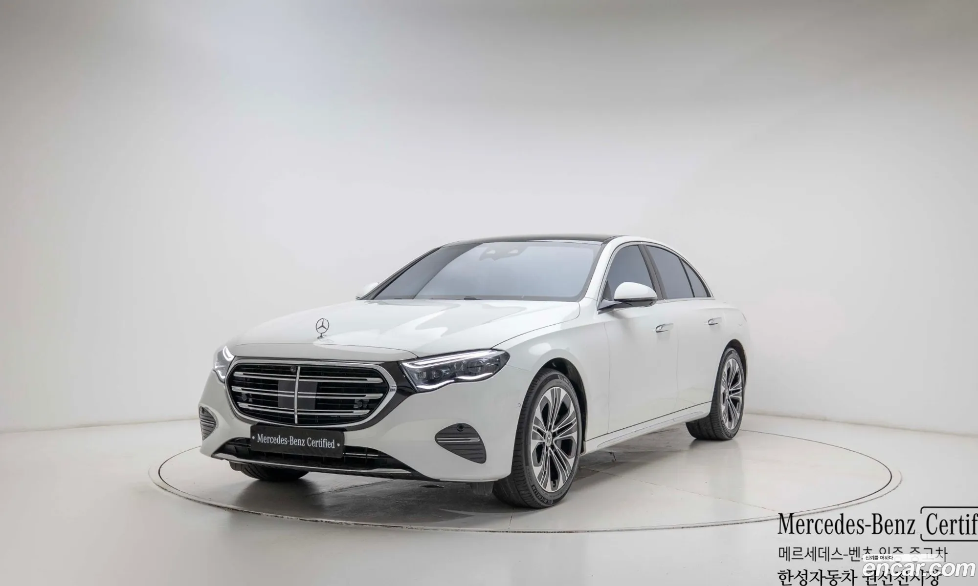 Mercedes-Benz E-Class W213 2025 — 19