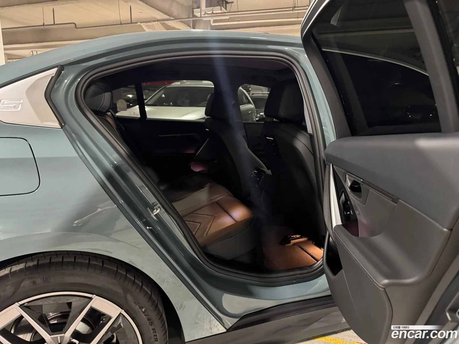 BMW 5 Series 2025 — 15