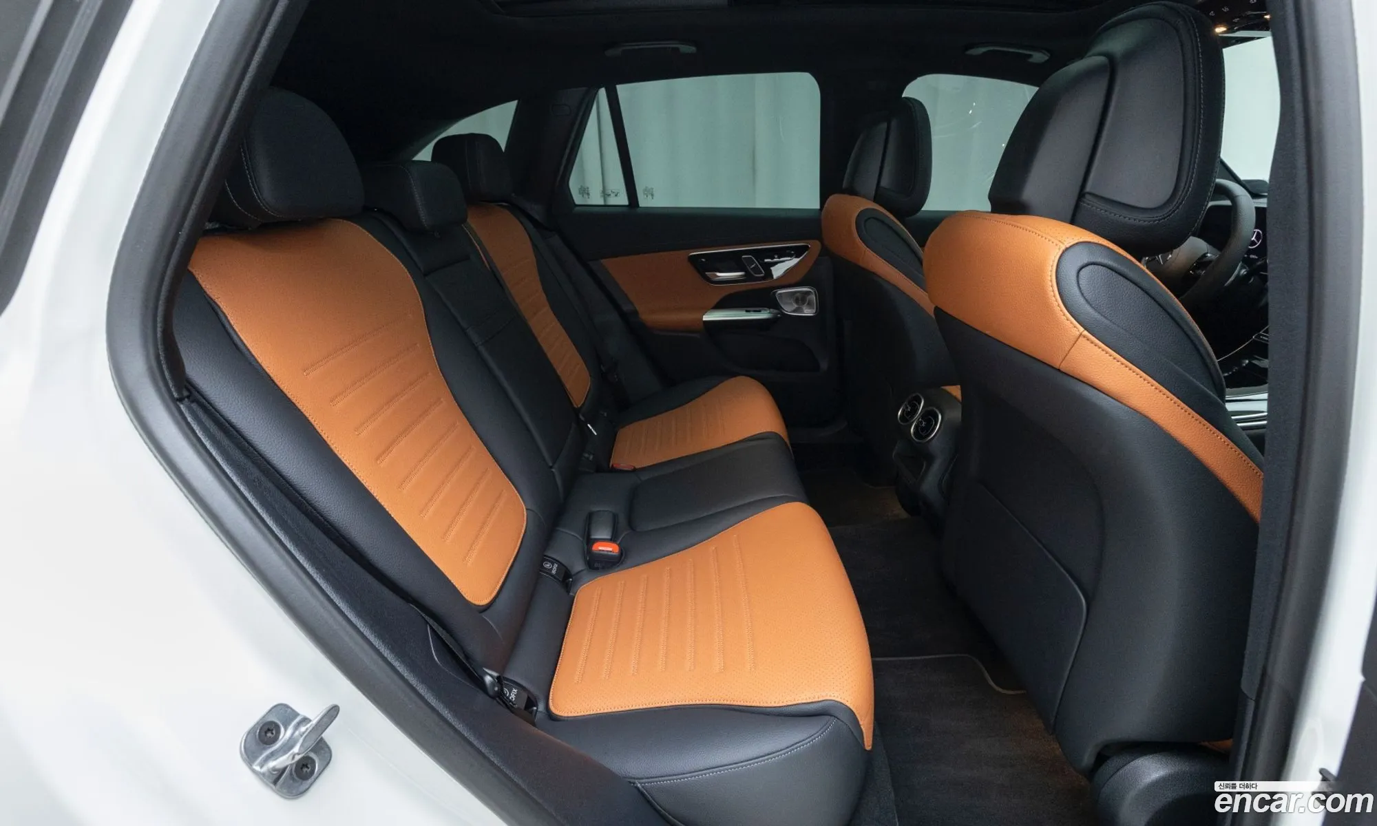 Mercedes-Benz GLC-Class X254 2025 — 16