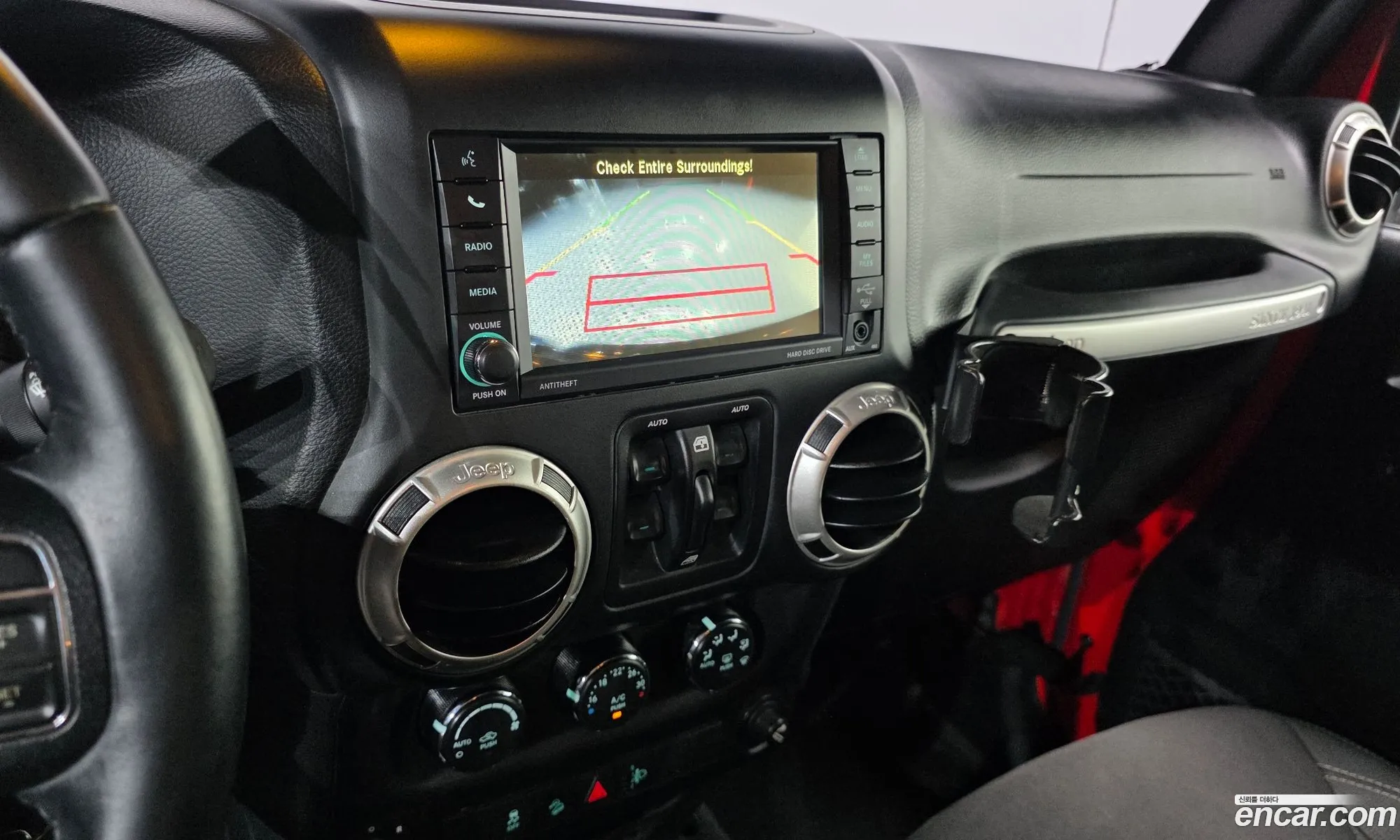 Jeep Wrangler 2017 1C4HJWFG9HL501308 — 8