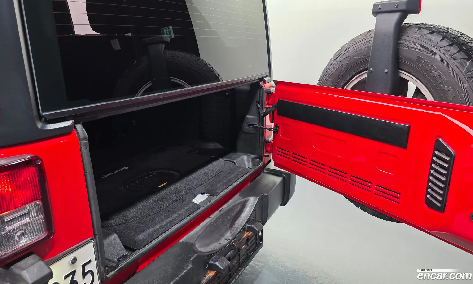 Jeep Wrangler 2017 1C4HJWFG9HL501308 — 12