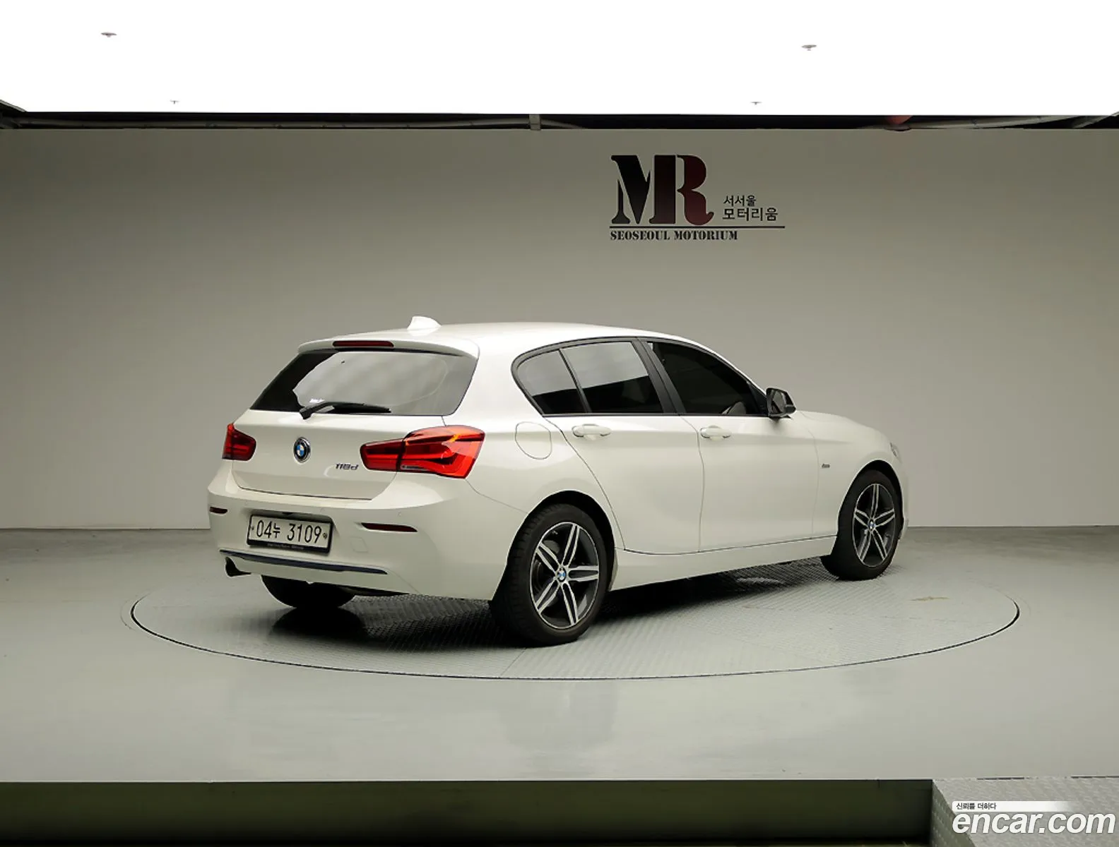 BMW 1 Series 2018 — 16