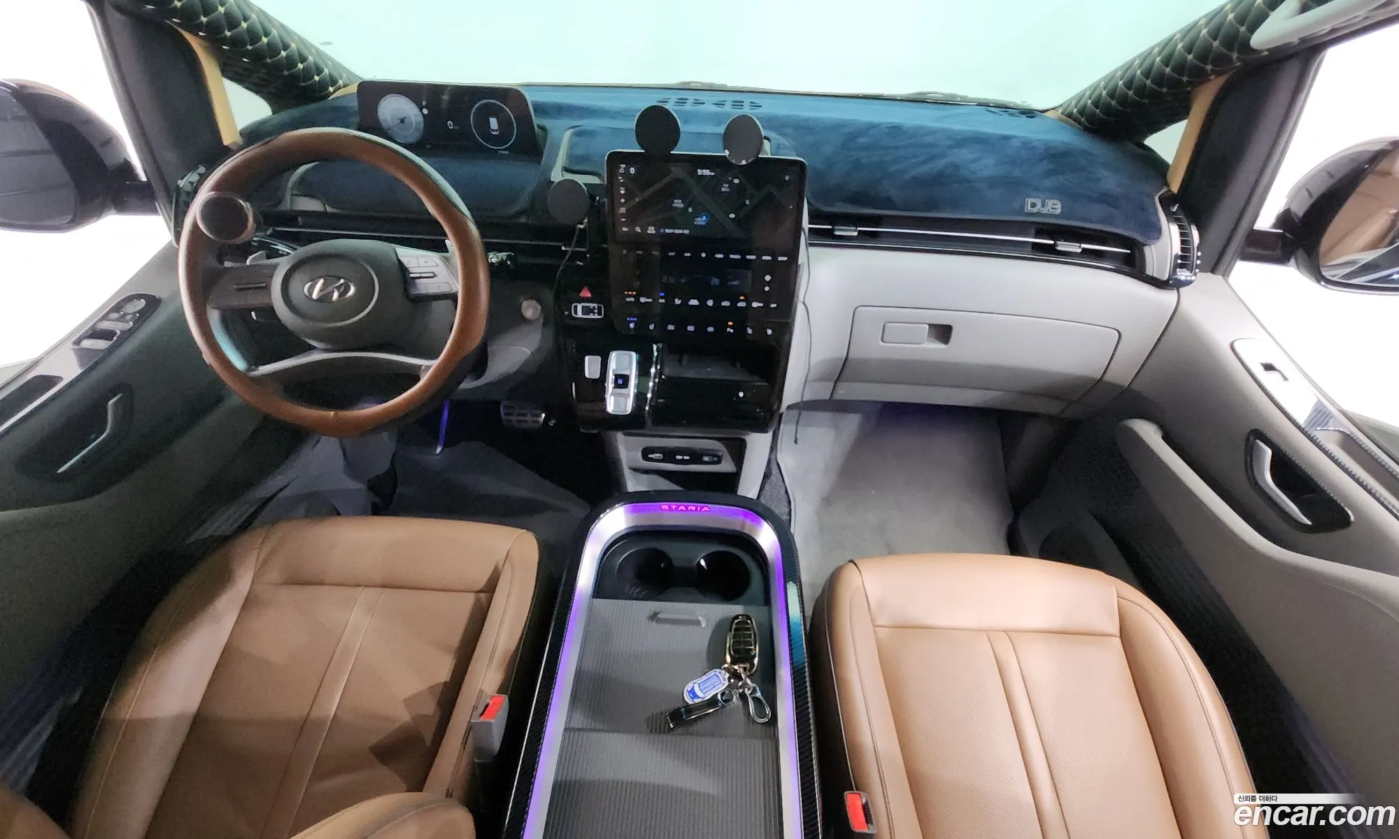 Hyundai Staria 2023 — 3