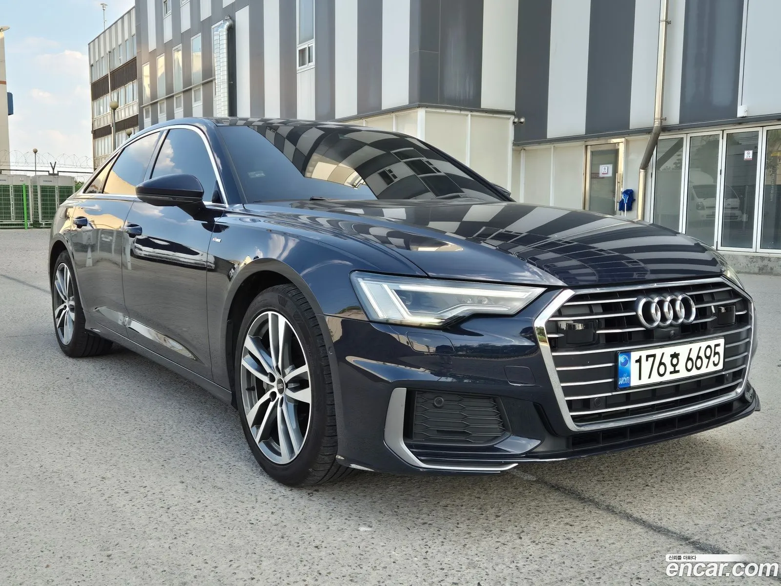 Audi A6 2022 — 3