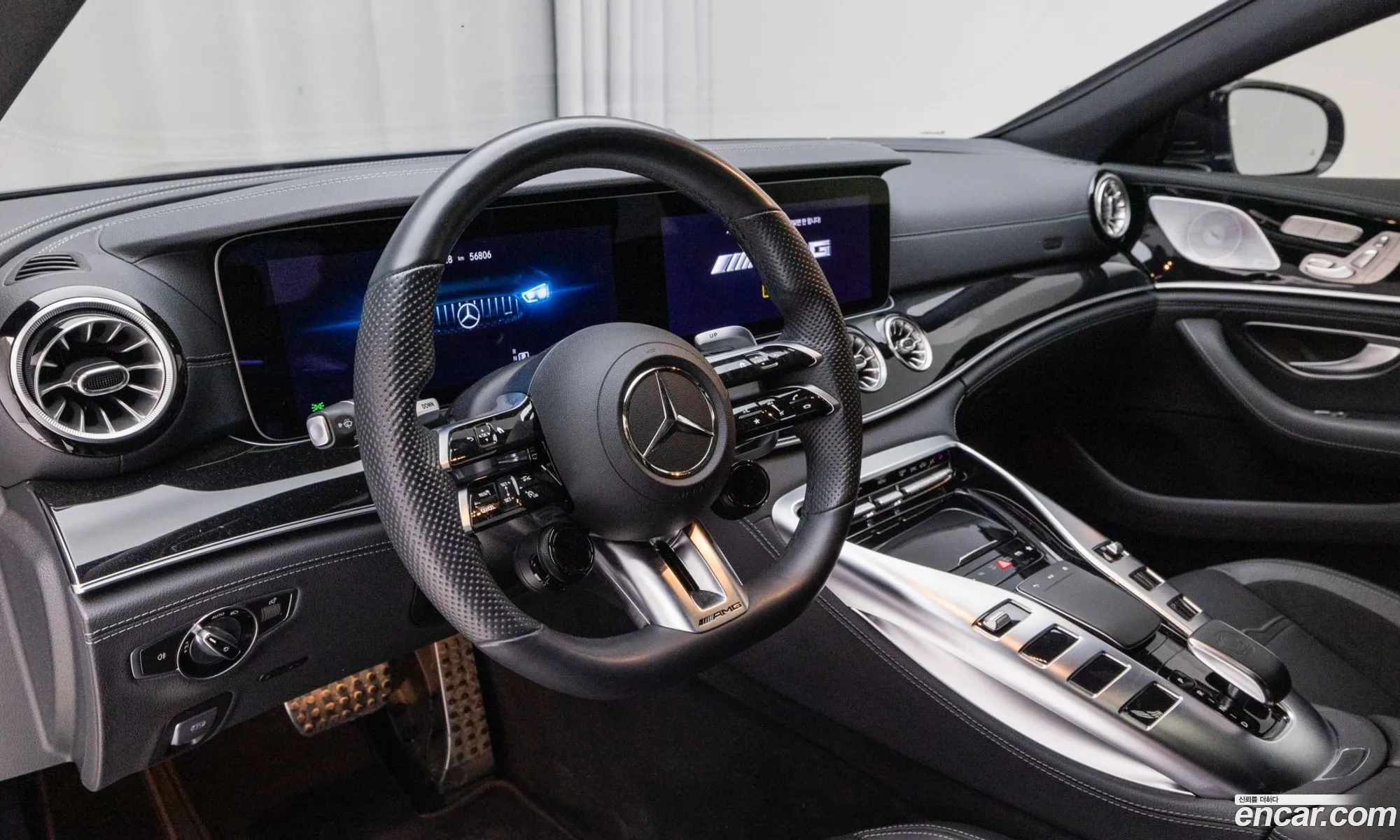 Mercedes-Benz AMG GT 2022 — 19