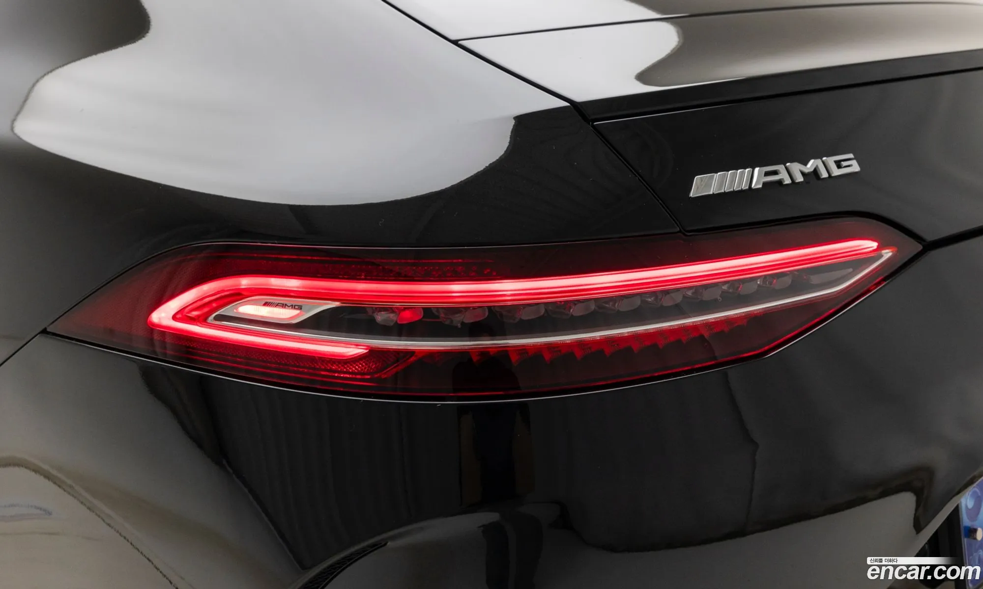 Mercedes-Benz AMG GT 2022 — 4