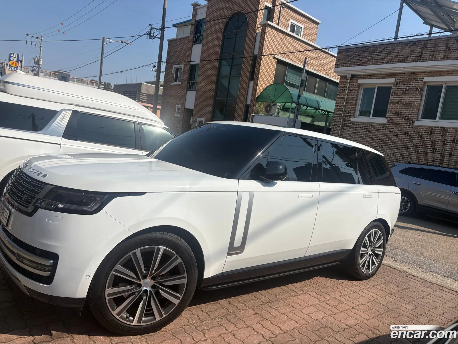 Land Rover Range Rover 2025 — 3