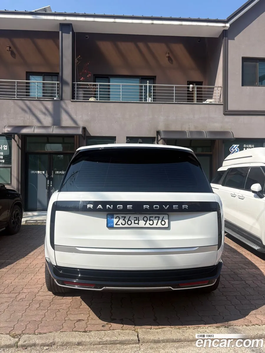Land Rover Range Rover 2025 — 4