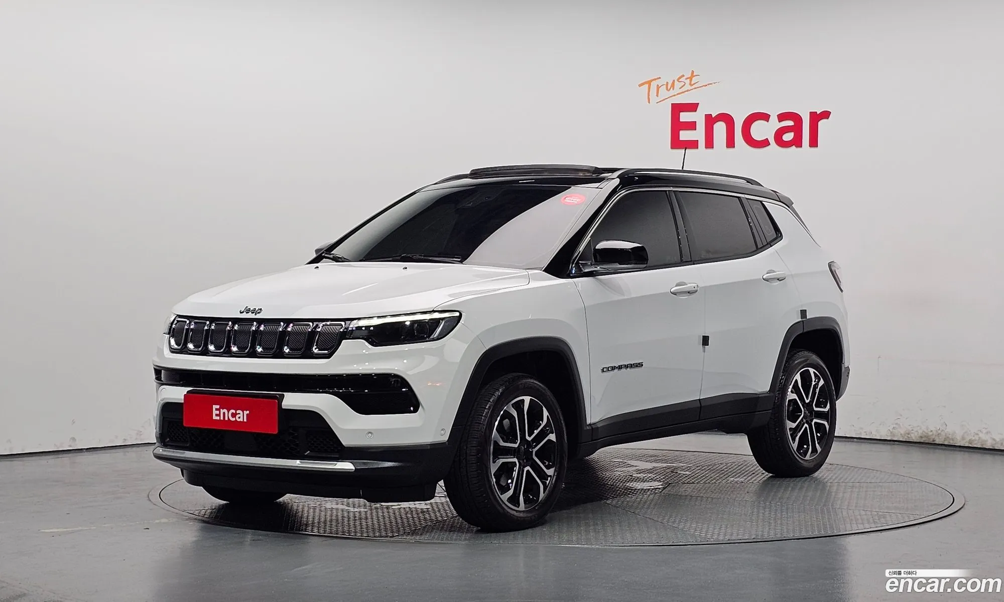Jeep Compass 2022 3C4NJDCB8NT173928 — 24