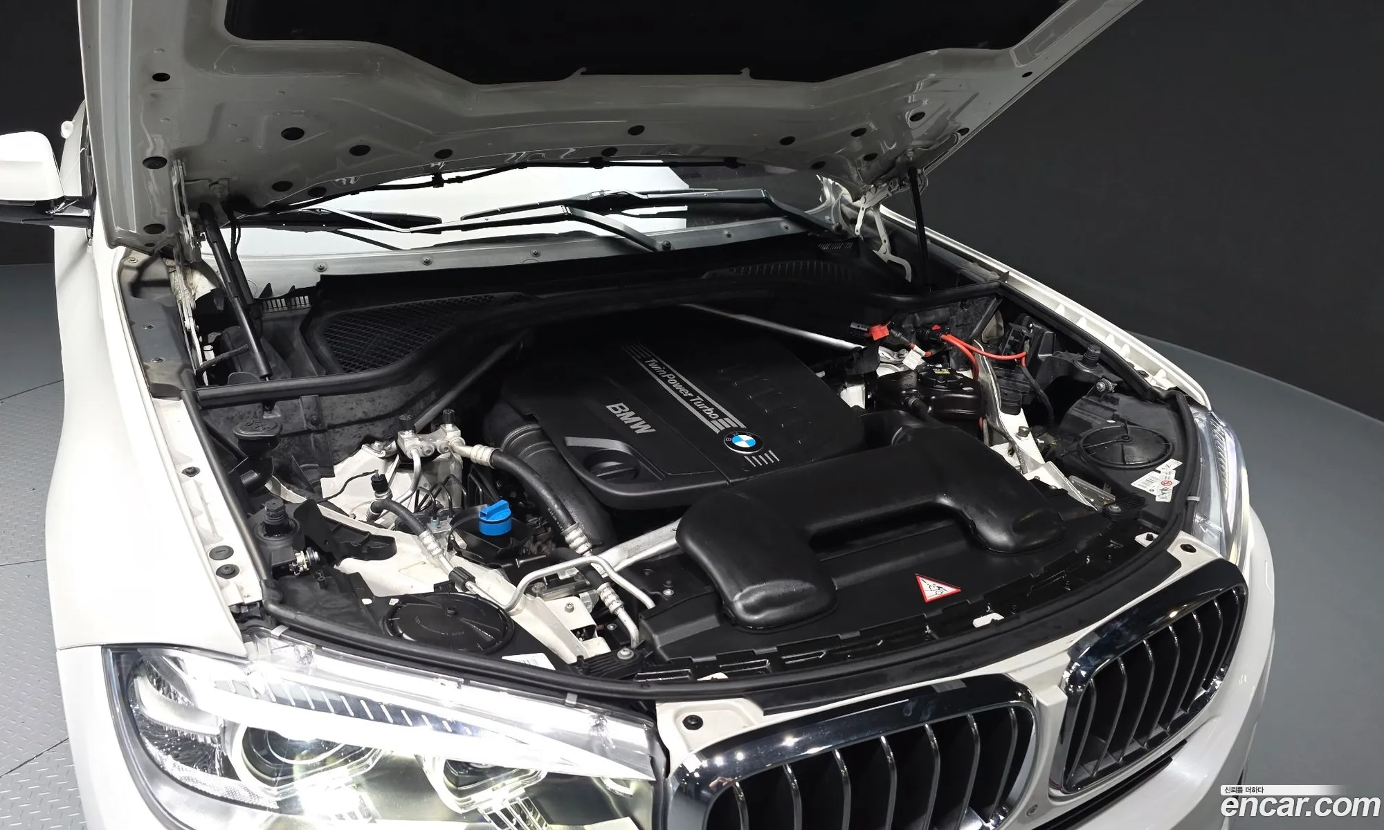 BMW X5 2014 WBAKS4100F0H58017 — 3