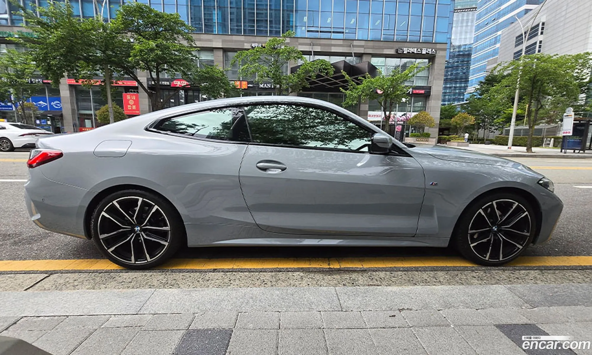 BMW 4 Series 2024 — 17