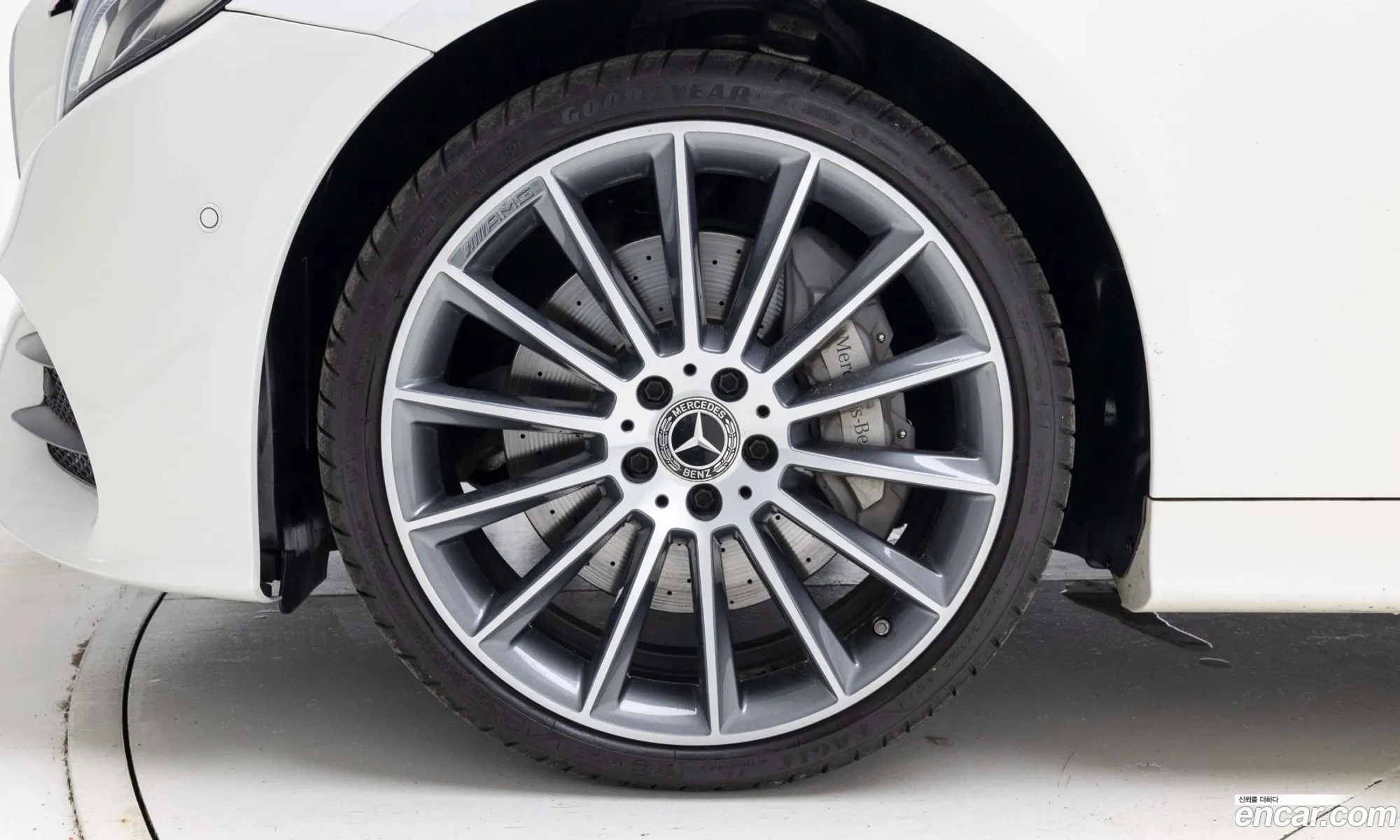 Mercedes-Benz E-Class W213 2019 — 8