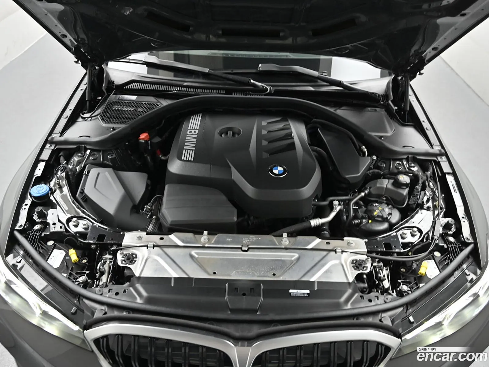 BMW 3 Series 2025 — 2