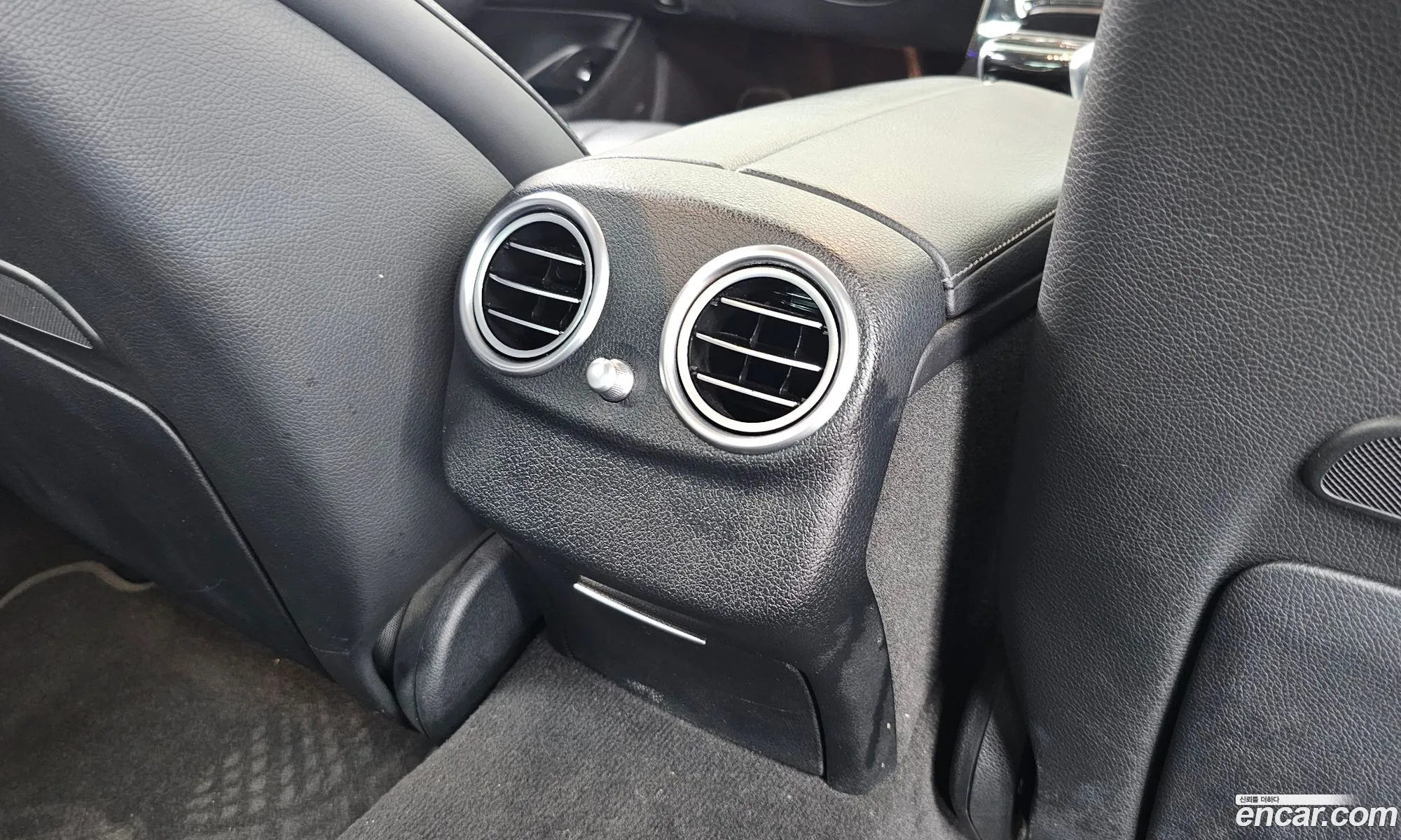 Mercedes-Benz E-Class W213 2018 — 35
