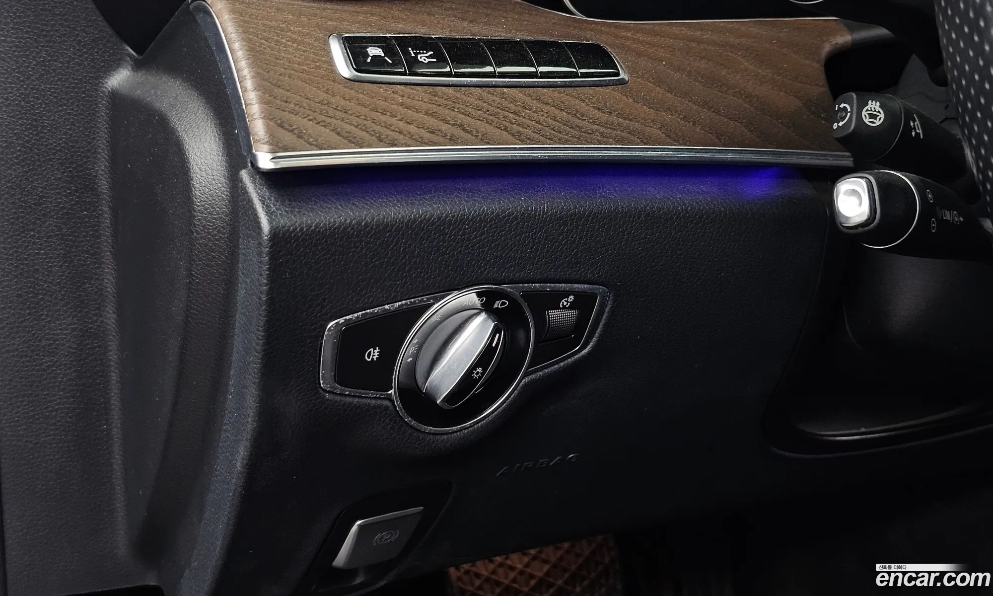 Mercedes-Benz E-Class W213 2018 — 17