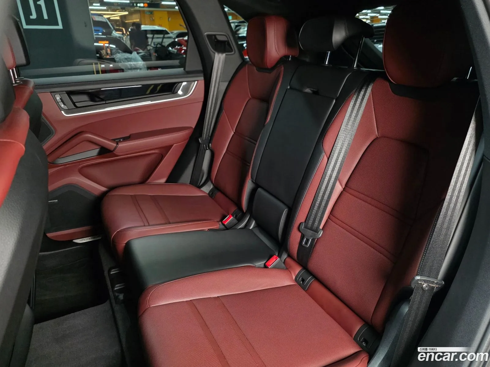 Porsche Cayenne 2024 — 2