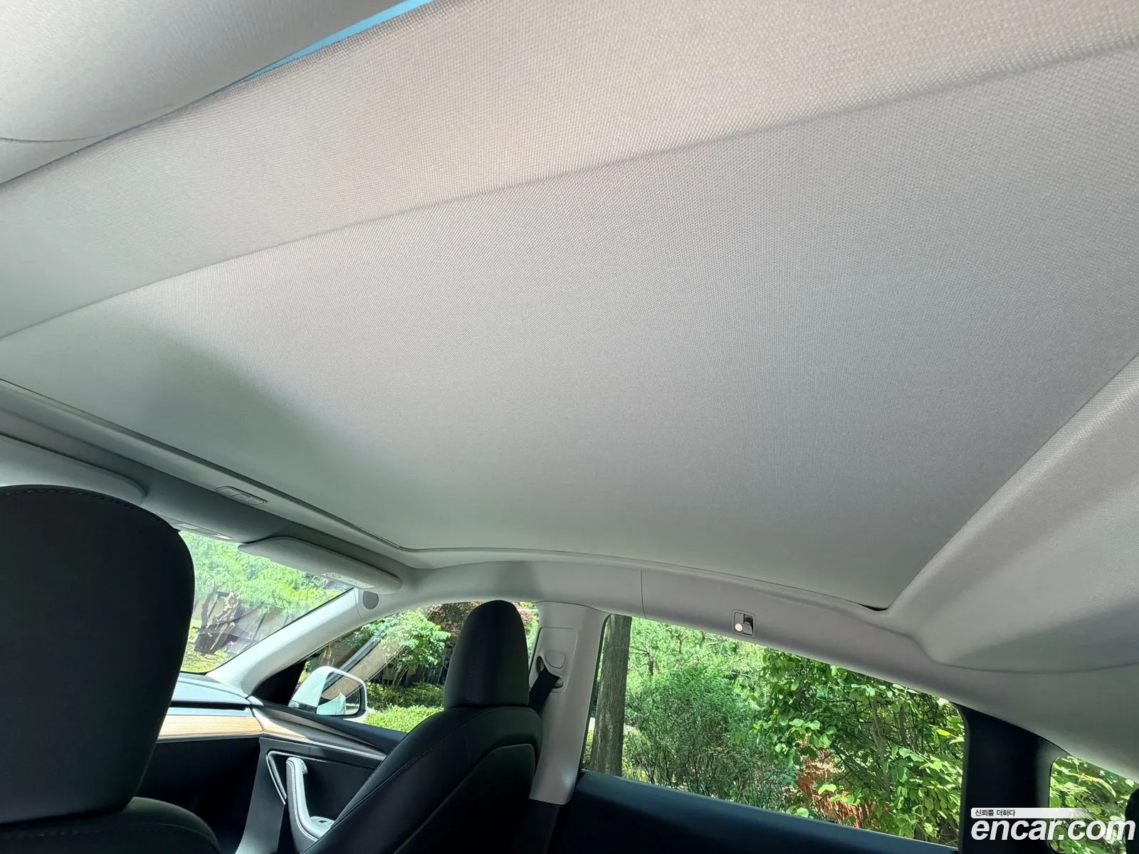 Tesla Model Y 2024 — 8