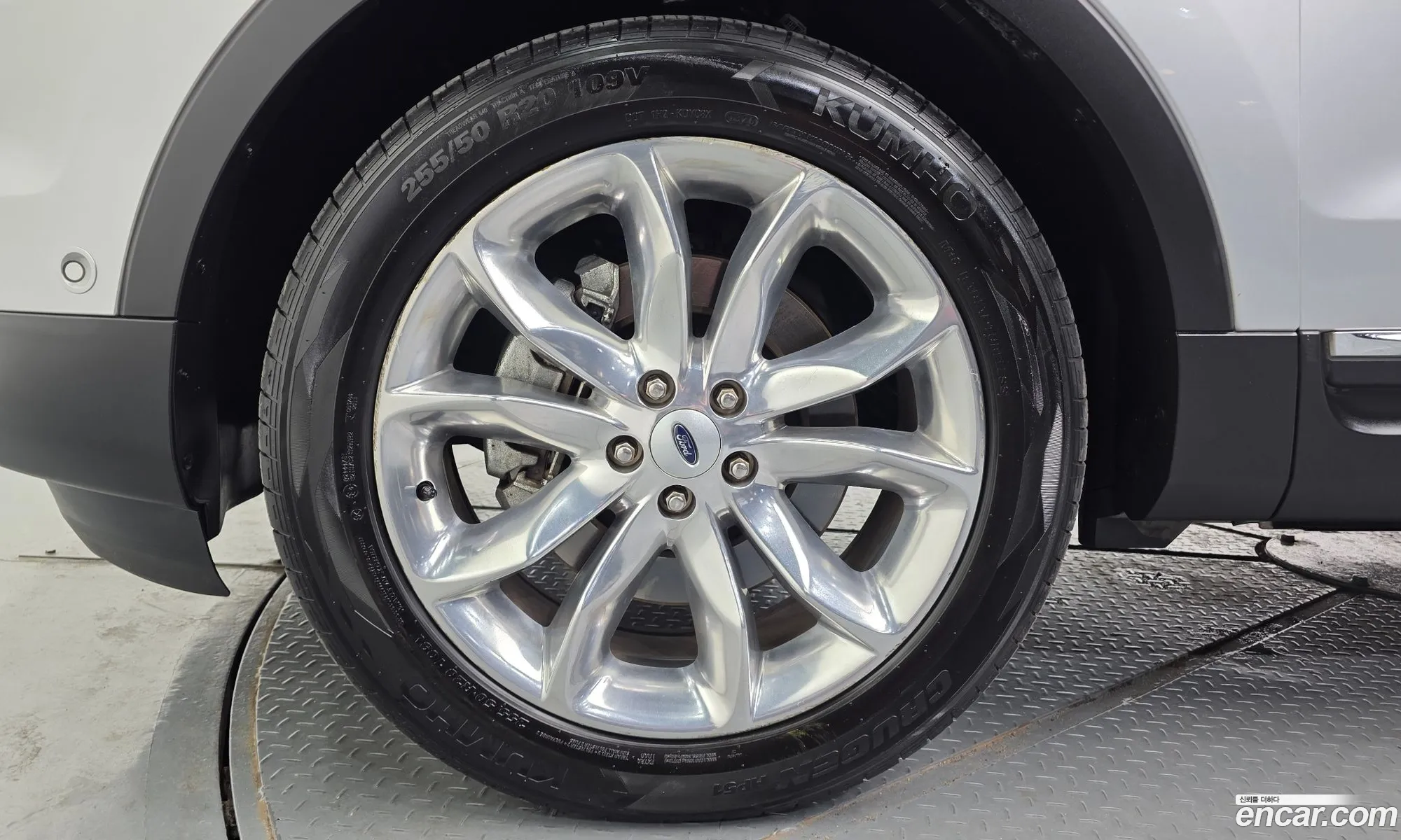 Ford Explorer 2015 1FM5K8F82FGB86308 — 2
