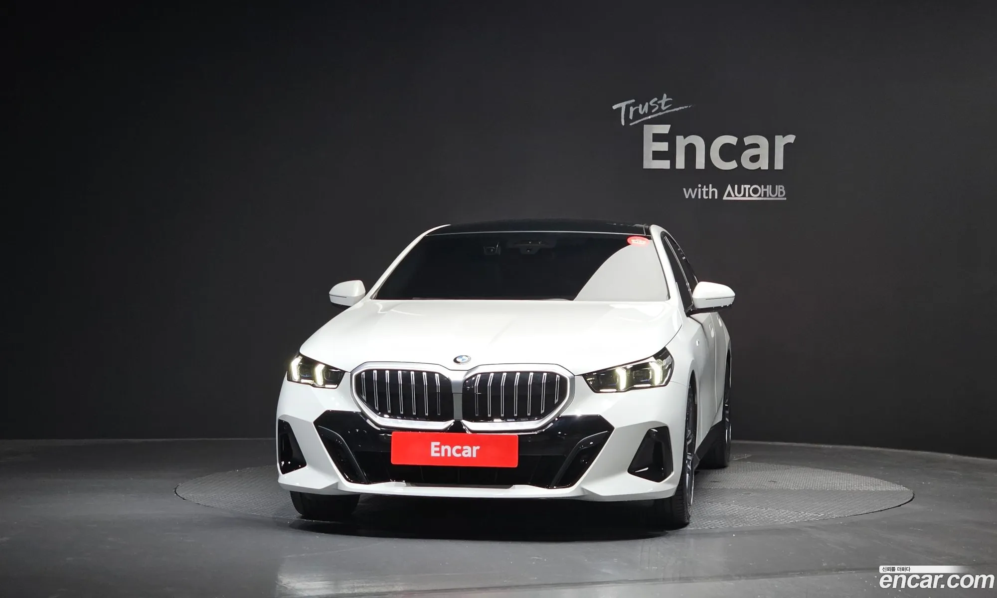 BMW 5 Series 2023 — 19