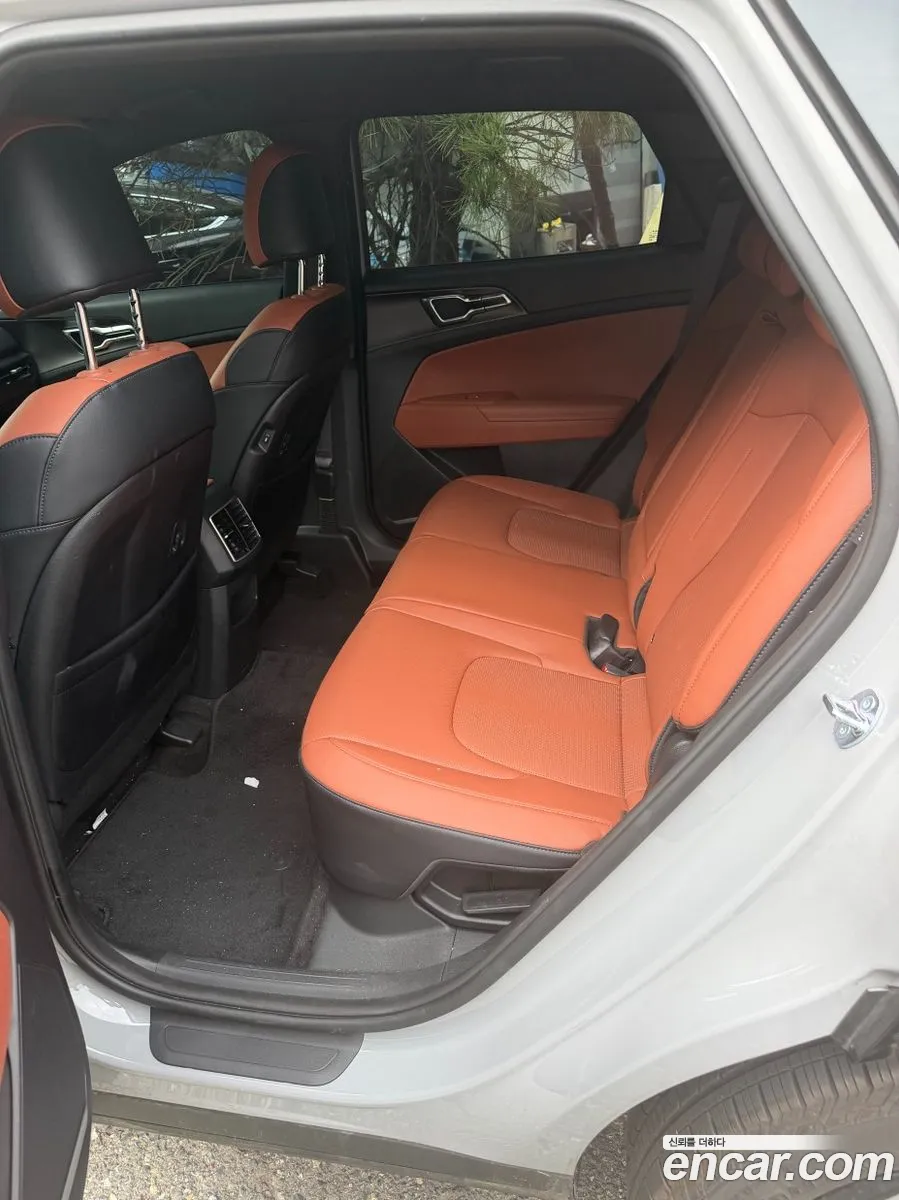 Kia Sportage Hybrid 2025 — 3