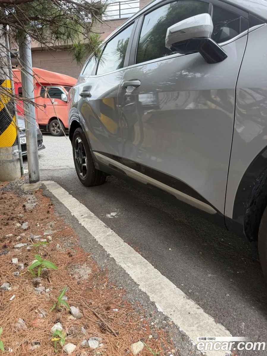 Kia Sportage Hybrid 2025 — 4