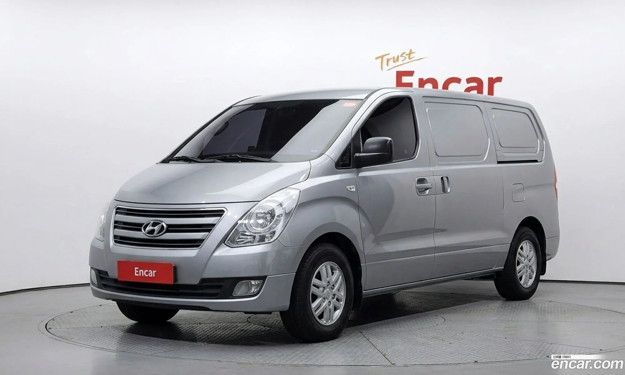 Hyundai Grand Starex 2017 — 3