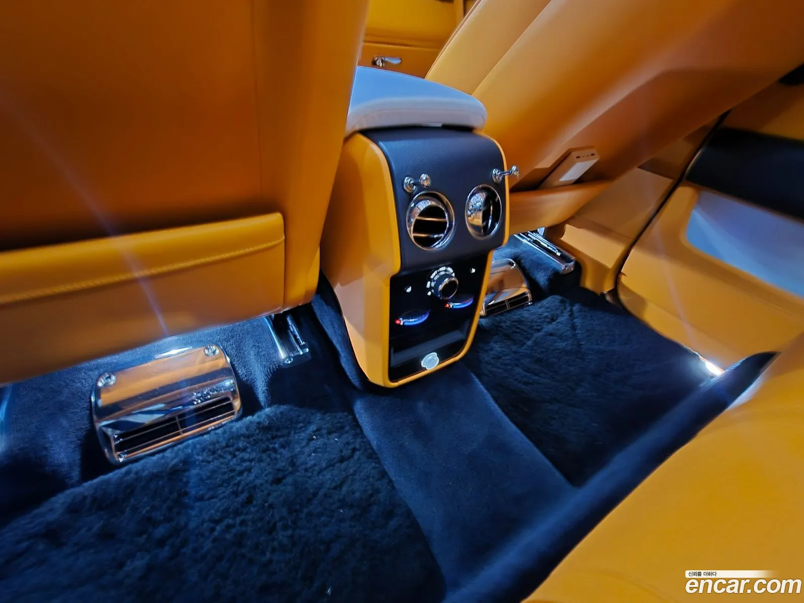Rolls-Royce Cullinan 2023 — 2