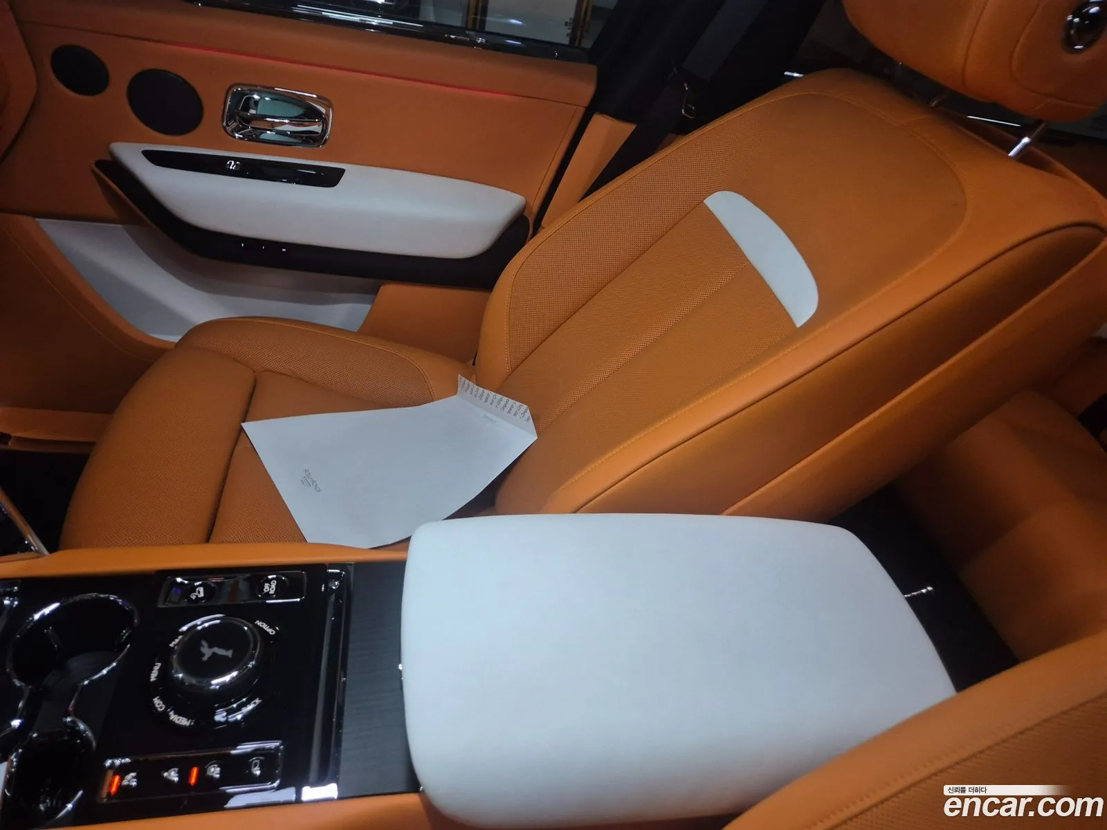 Rolls-Royce Cullinan 2023 — 8