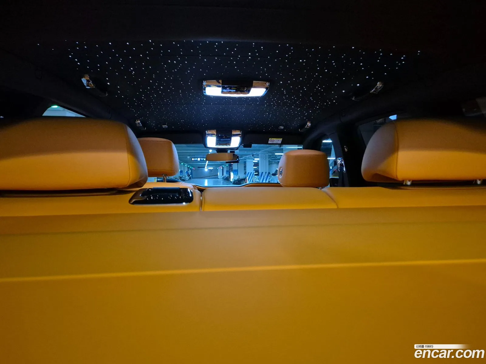 Rolls-Royce Cullinan 2023 — 12