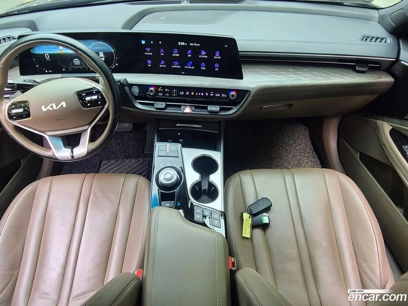 Kia K8 Hybrid 2022 — 3
