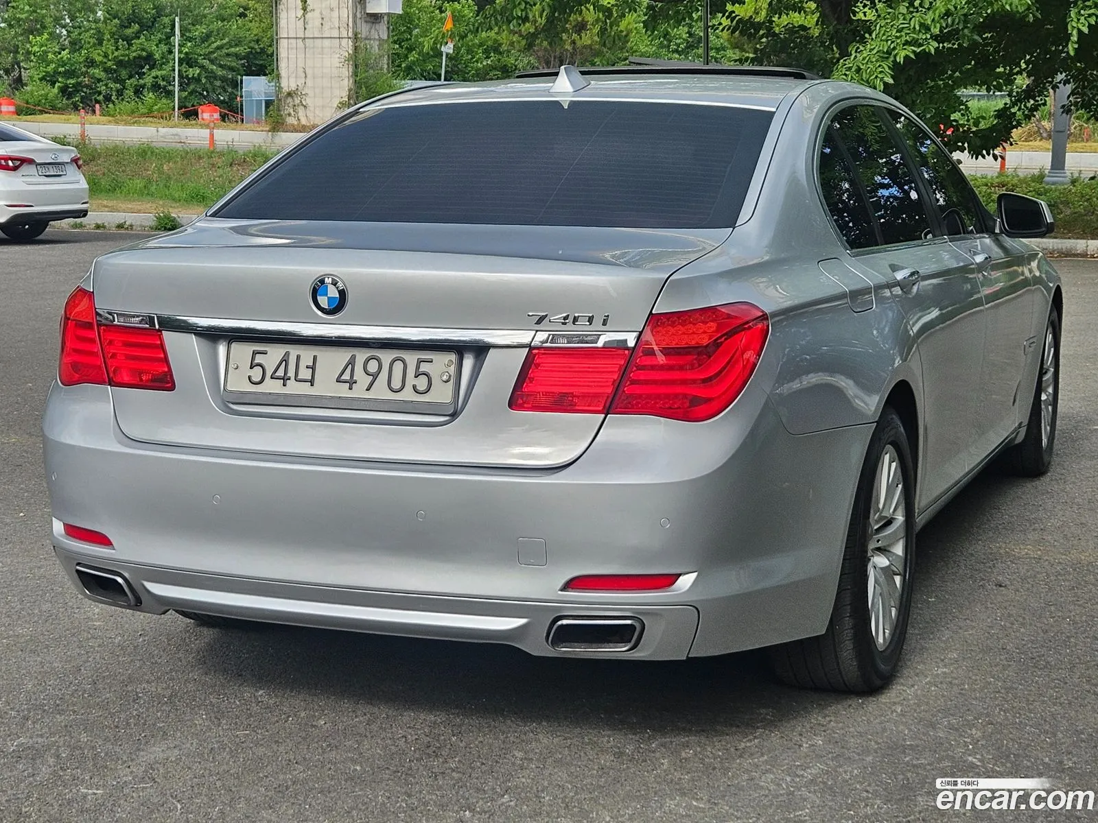 BMW 7 Series 2010 — 9