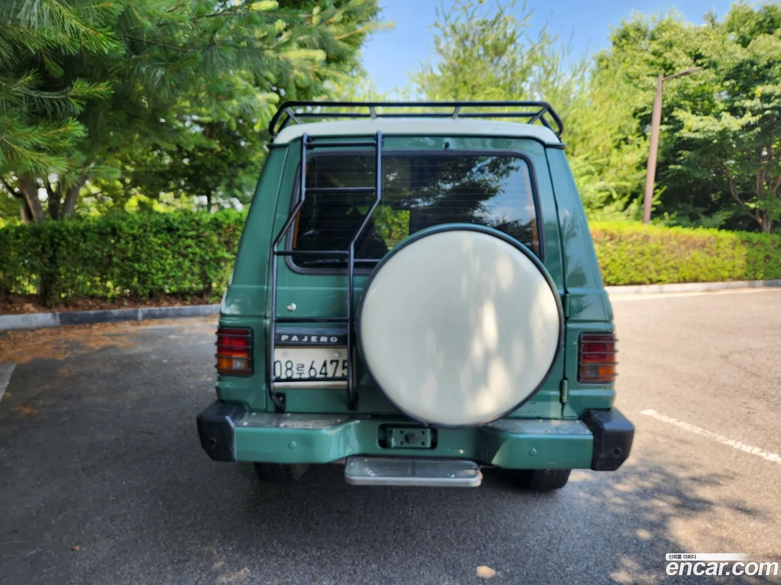 Hyundai Galloper
