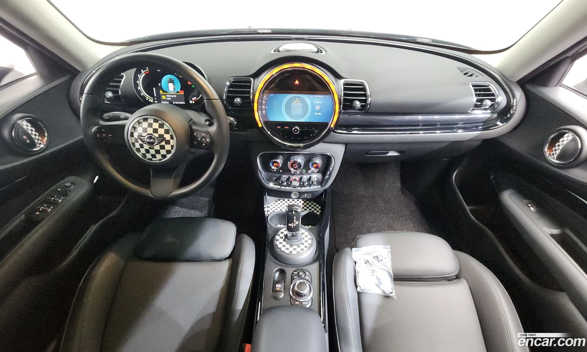 Mini Cooper Clubman 2022 — 29