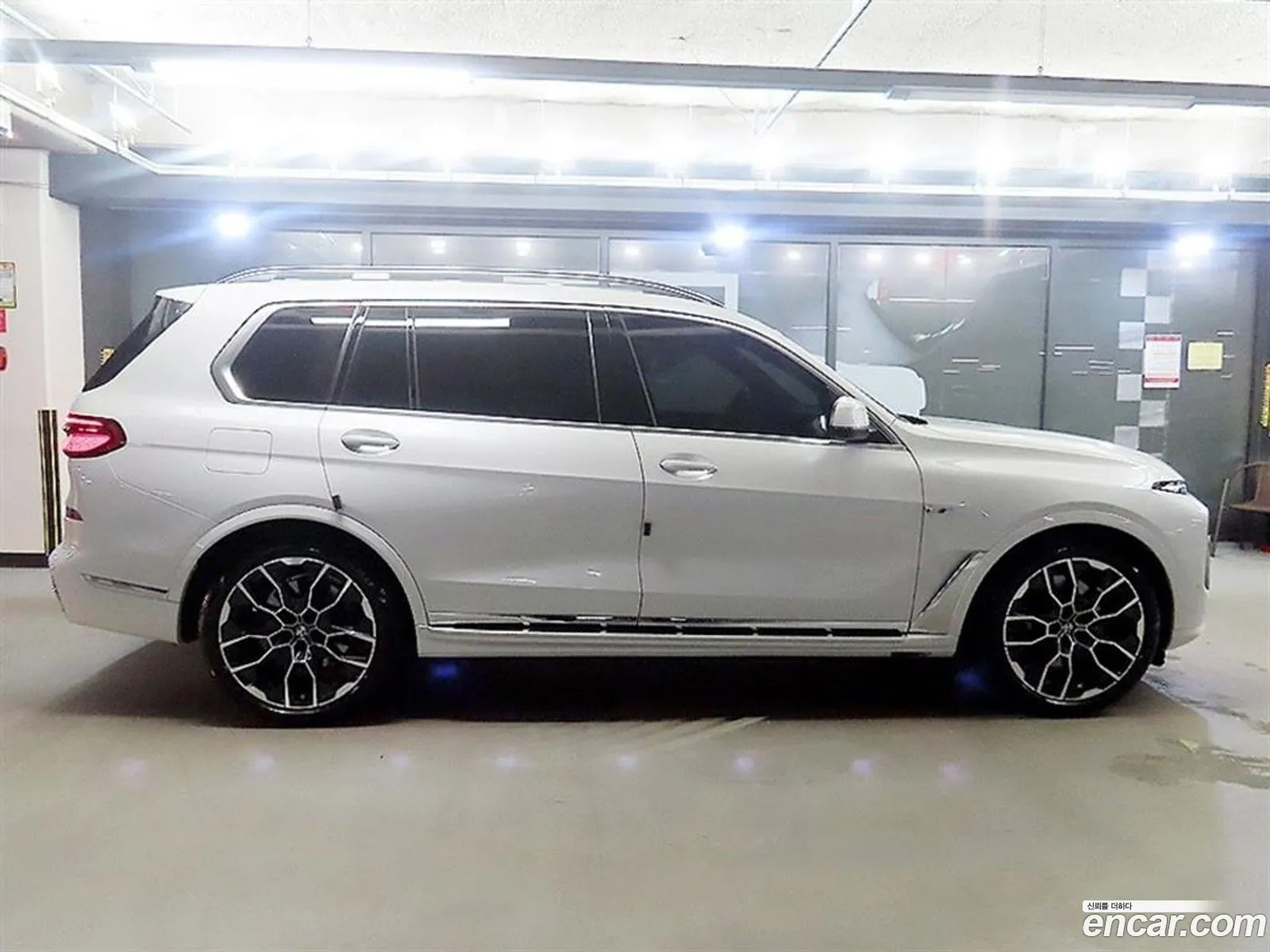 BMW X7 2025 — 9