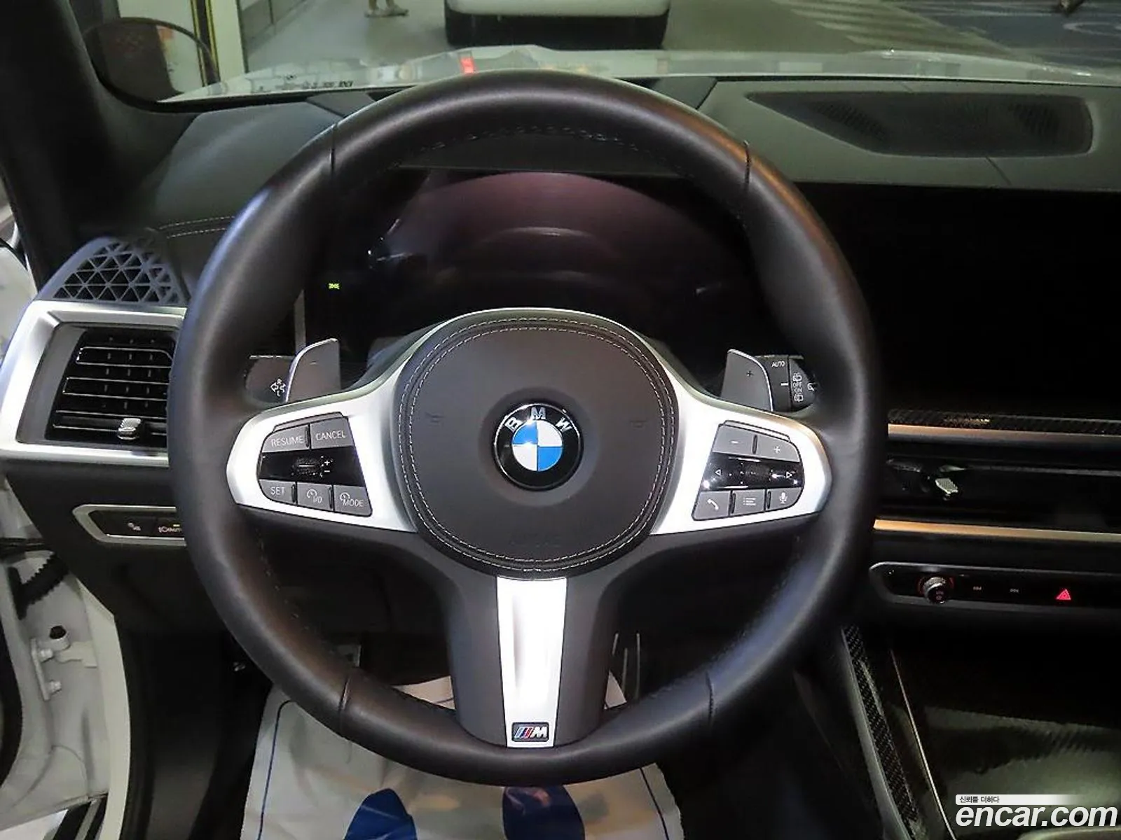 BMW X7 2025 — 10