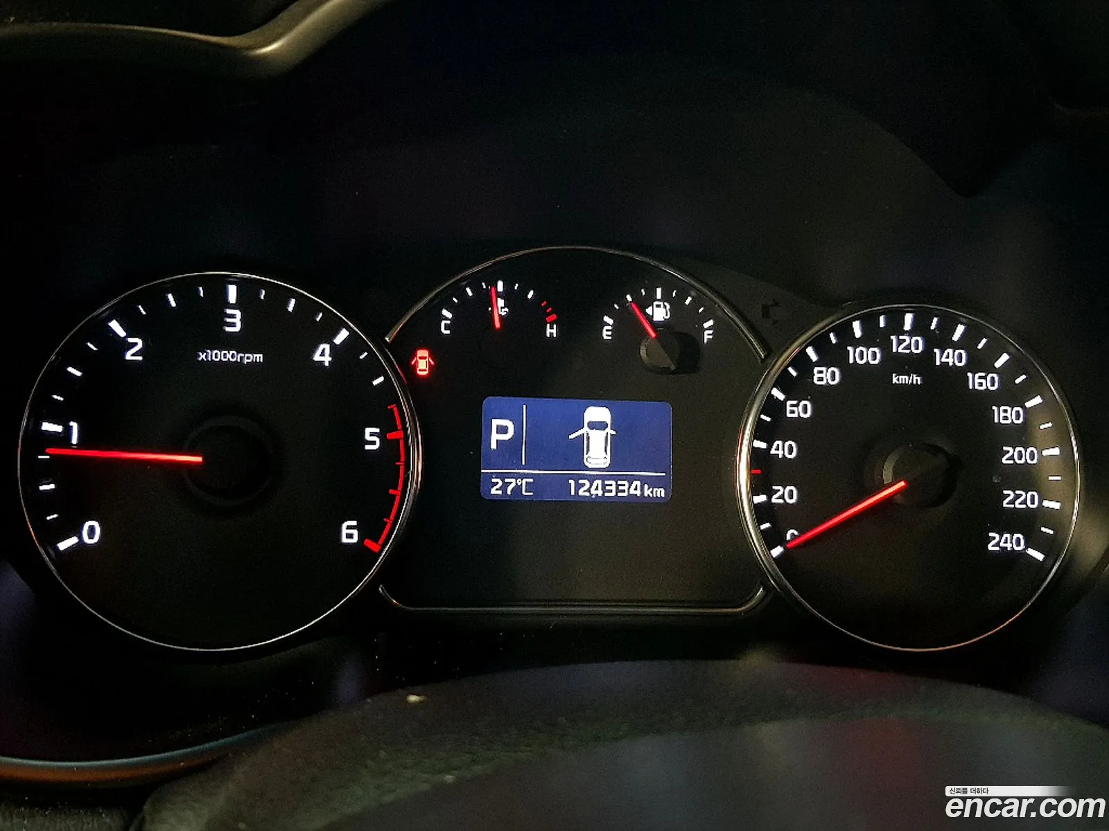 Kia Carens 2014 — 2