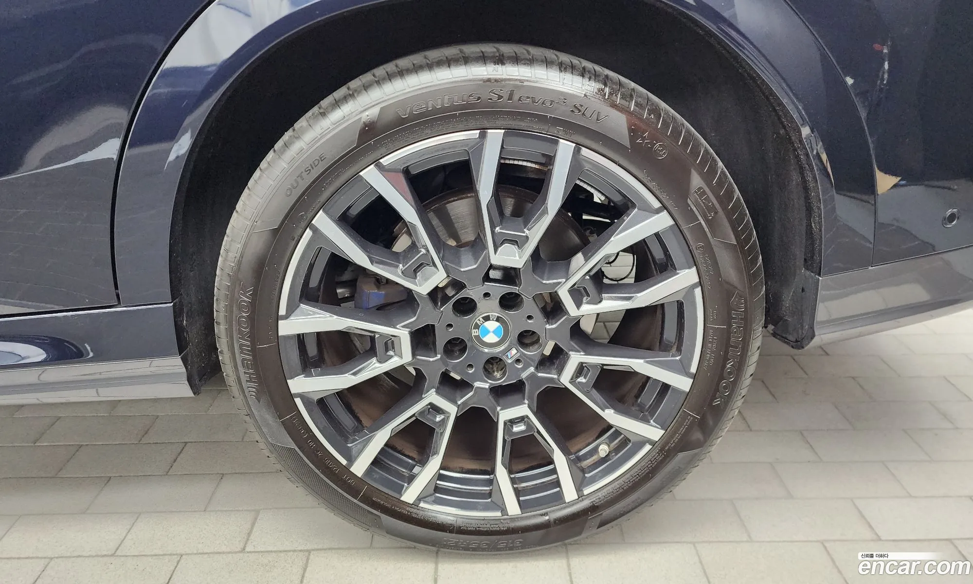 BMW X6 2025 — 16