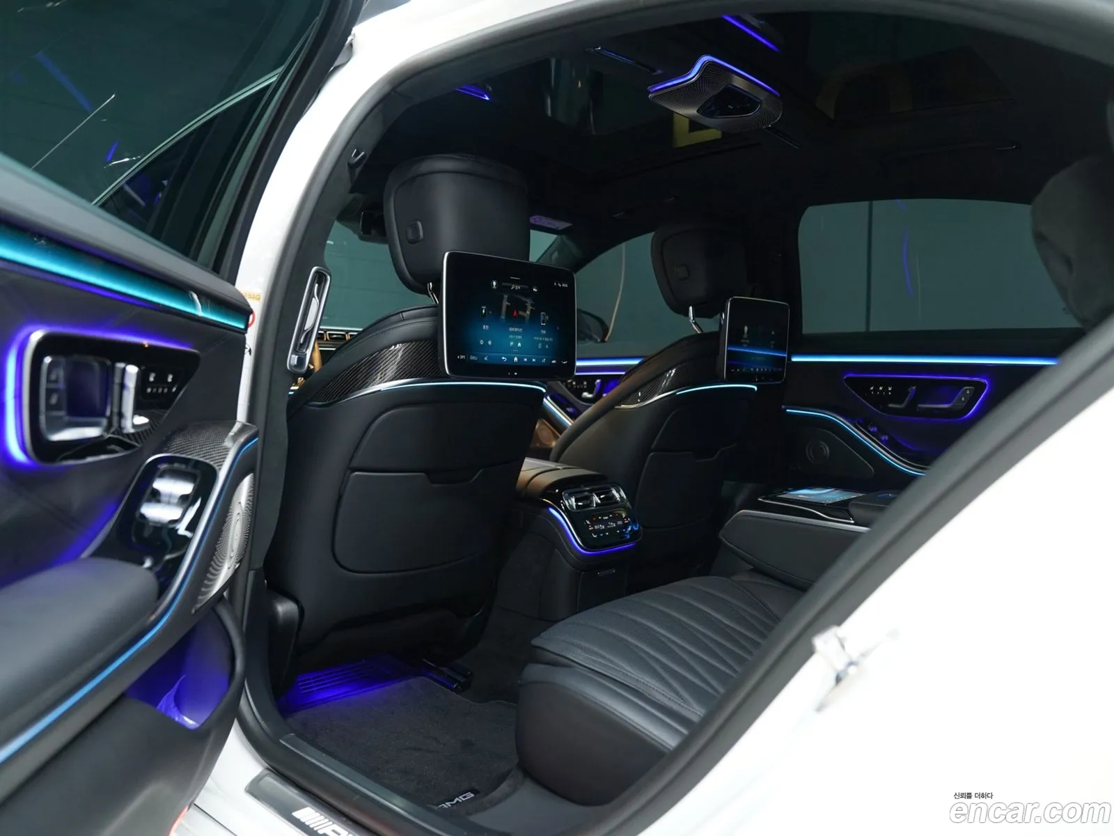 Mercedes-Benz S-Class W223 2024 — 18