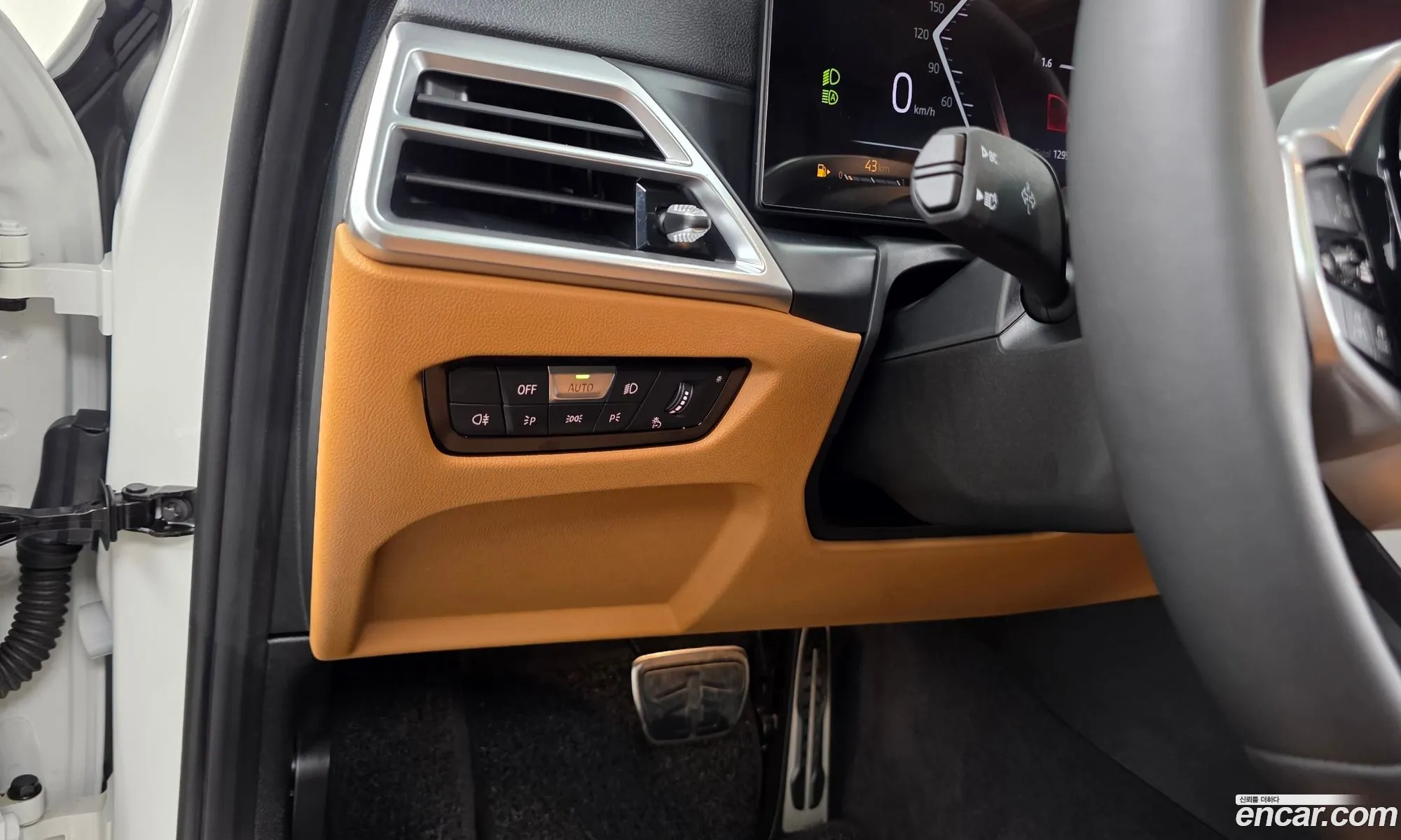 BMW 3 Series 2024 — 4