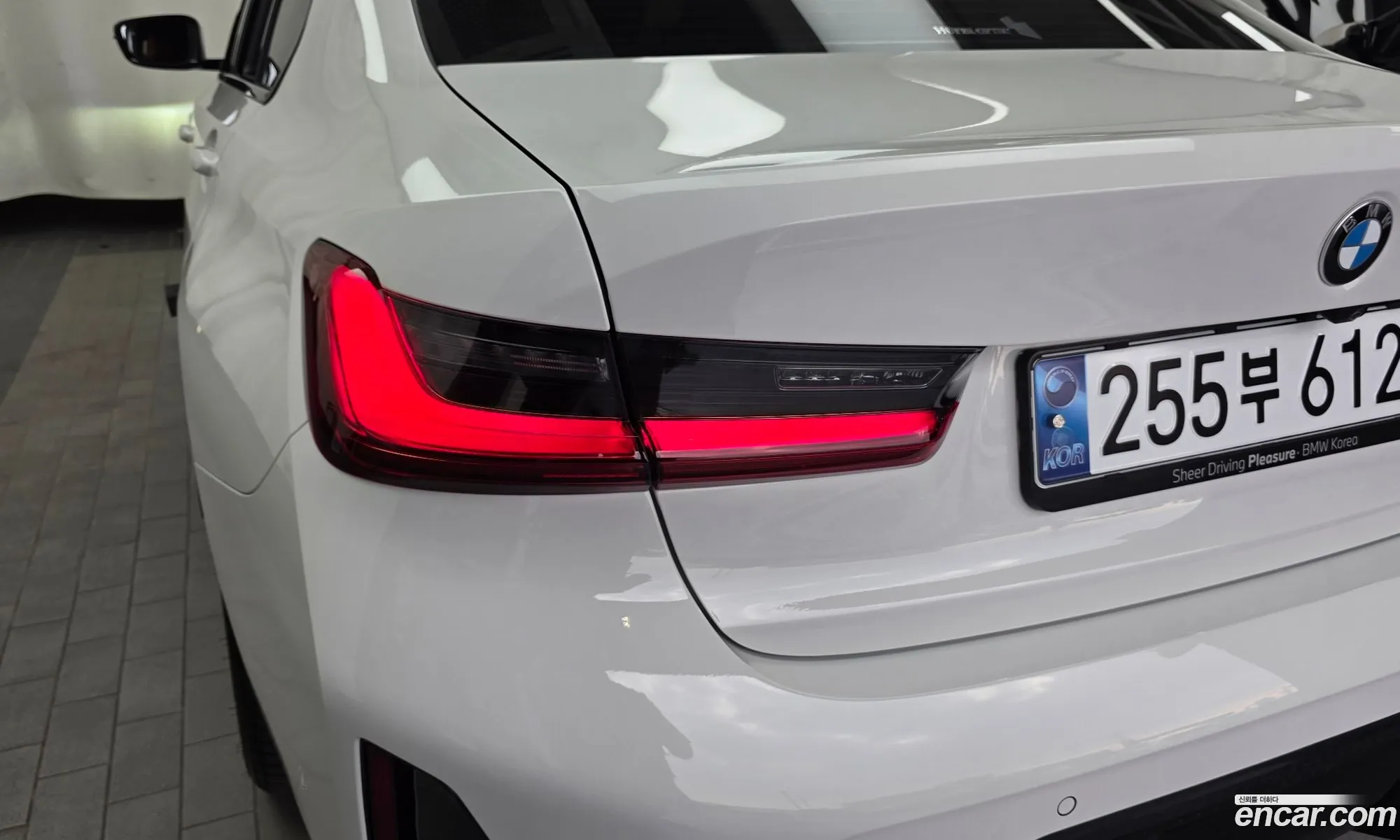 BMW 3 Series 2024 — 22
