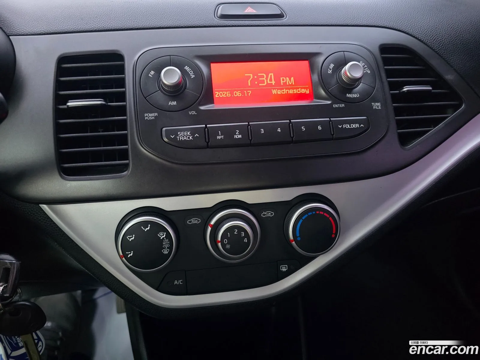Kia Morning 2015 — 10