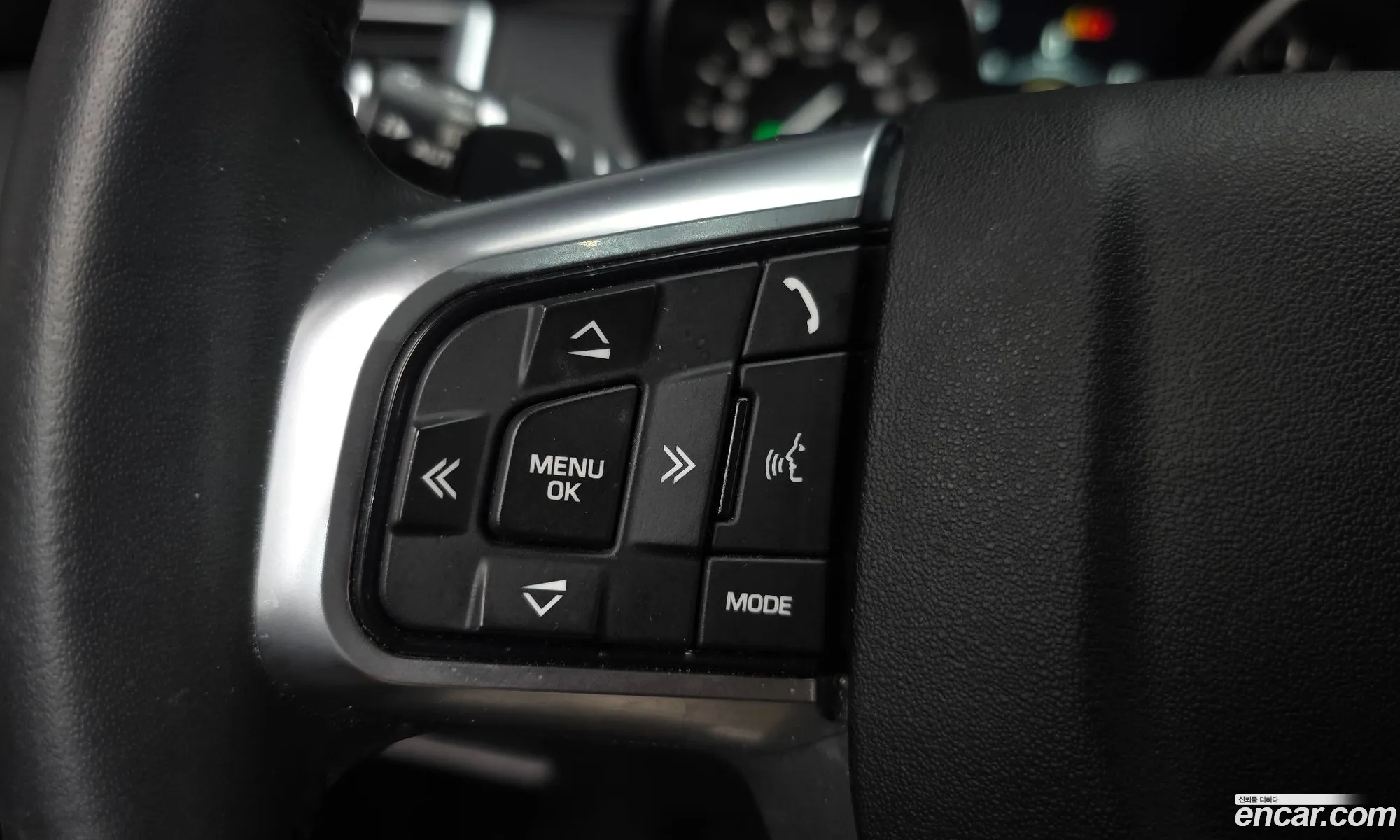 Land Rover Discovery Sport 2018 — 21