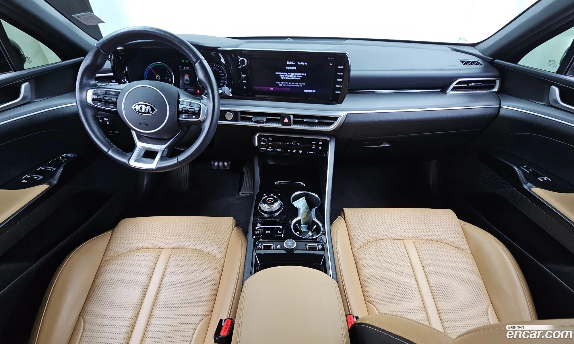 Kia K5 Hybrid 2020 — 4