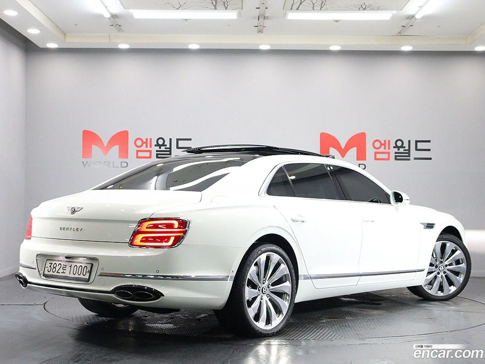 Bentley Flying Spur 2021 — 2