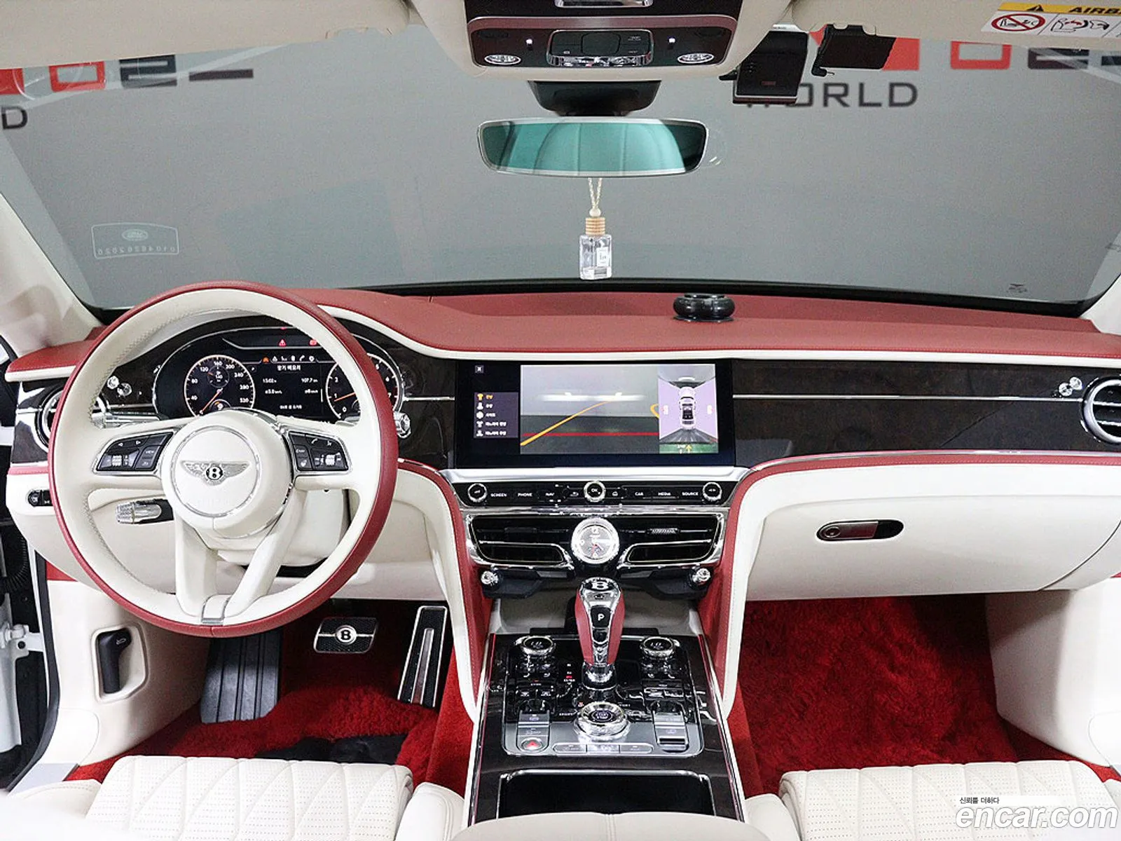 Bentley Flying Spur 2021 — 19