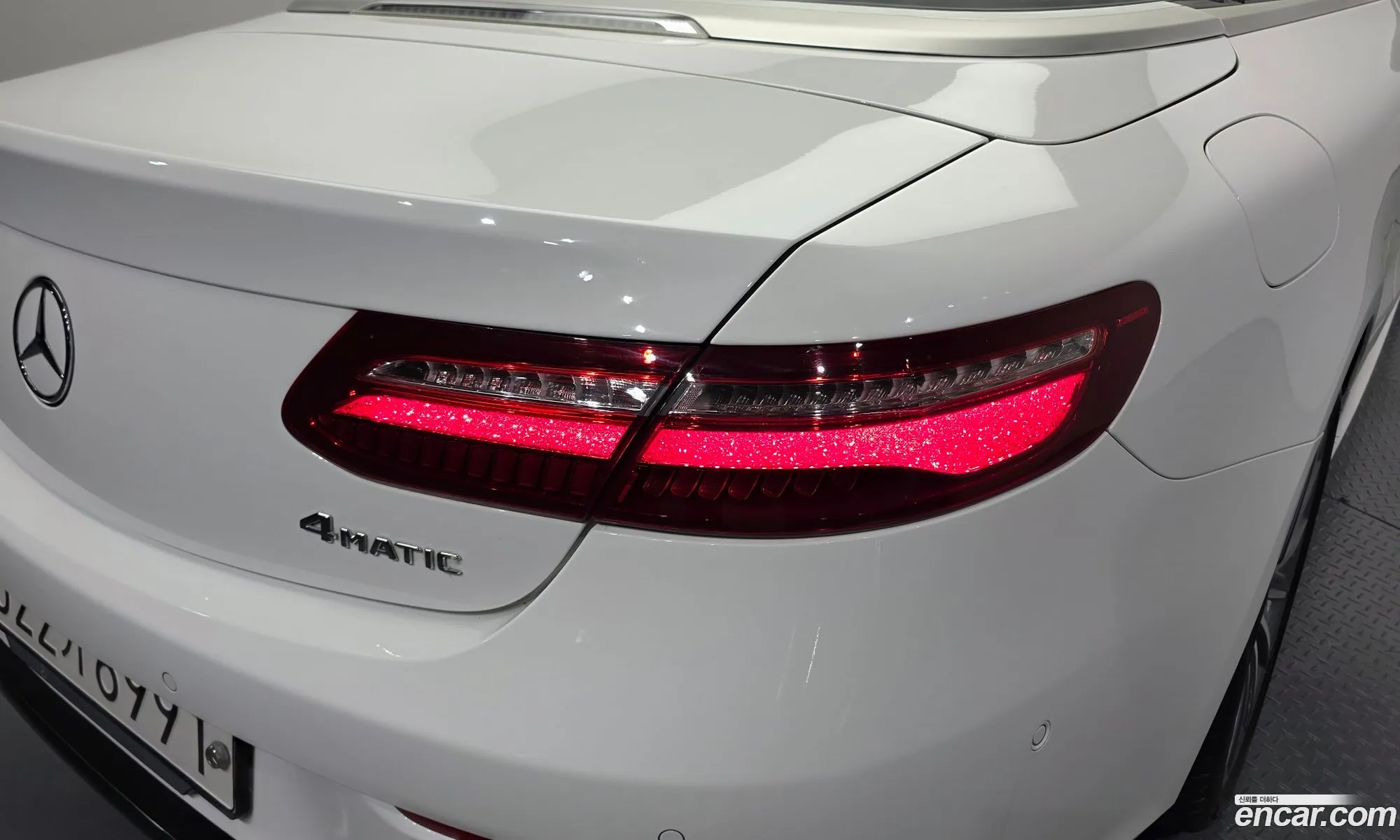 Mercedes-Benz E-Class W213 2020 — 32