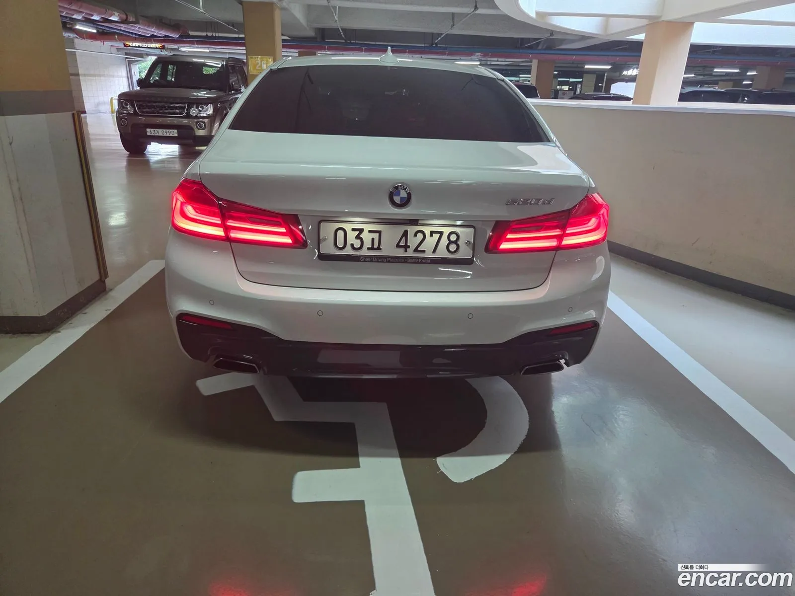 BMW 5 Series 2017 — 12