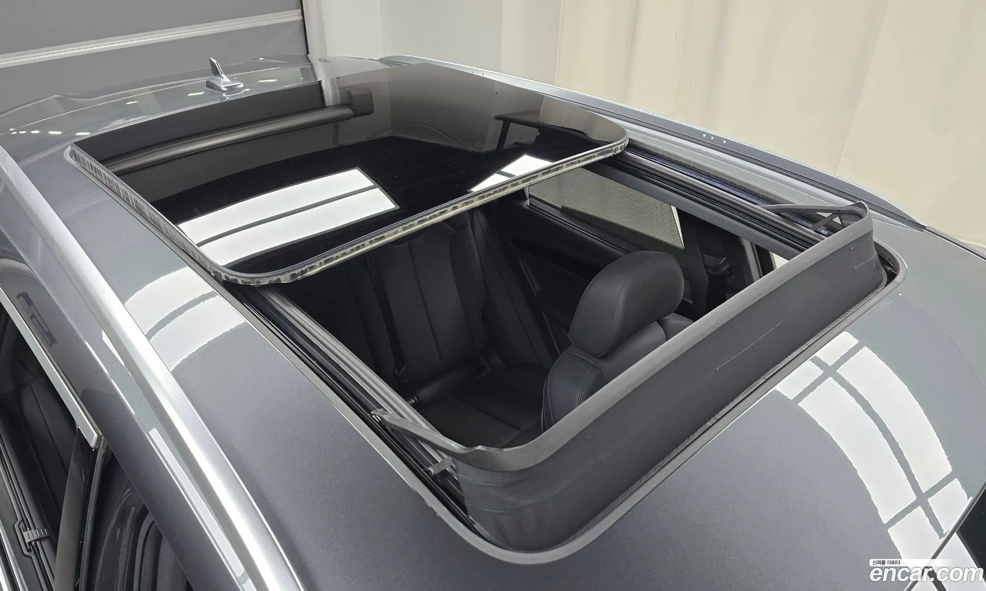 Audi Q5 2021 WAUZZZFYXM2049809 — 26