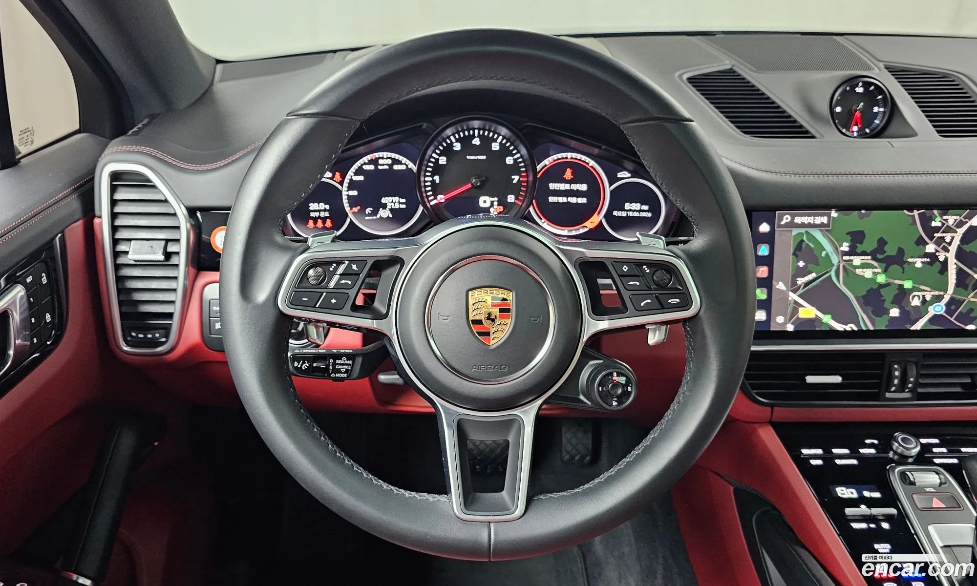 Porsche Cayenne 2023 — 12